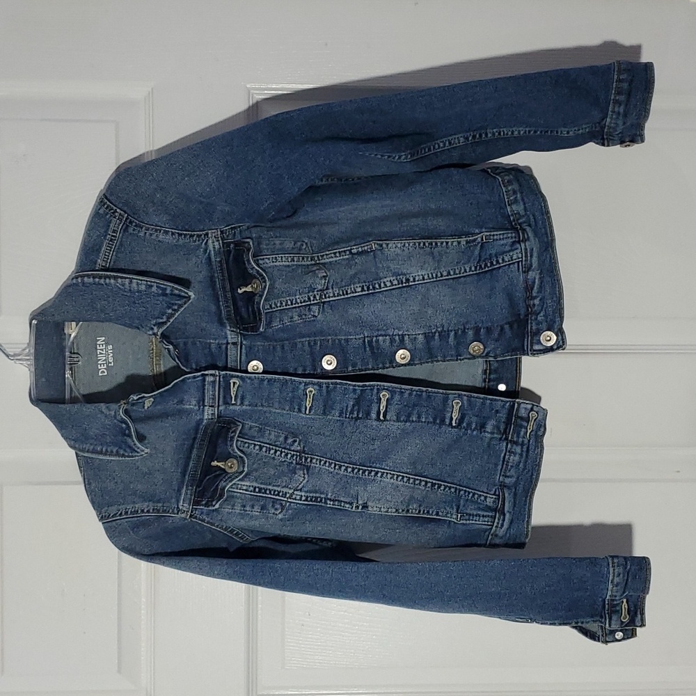 Levis Denim Jacket Small